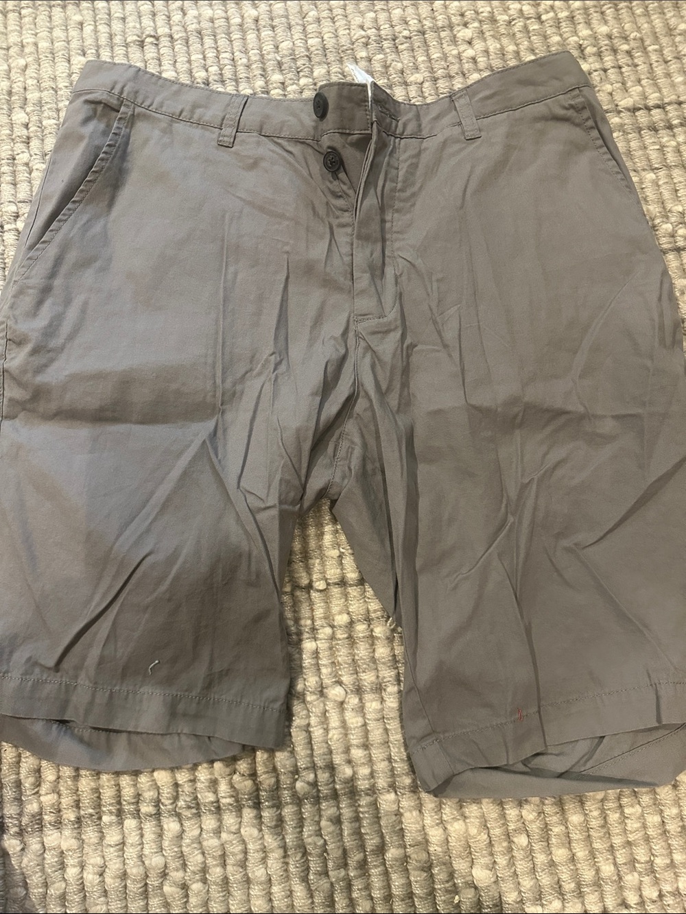 H&M Men's Gray Flat-Front Cotton Chino Shorts